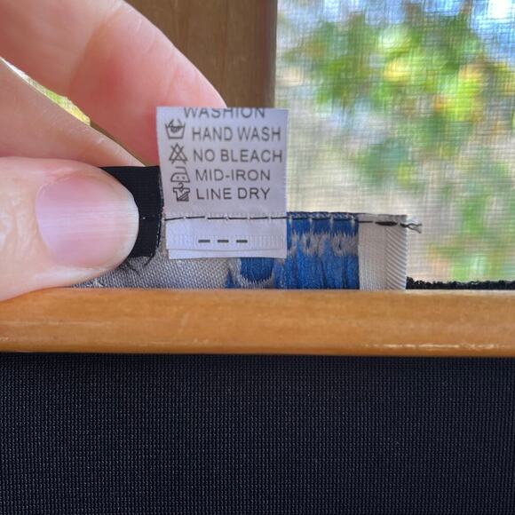 Victorian Choice Women's Black And Blue Velvet Medieval Dress Size L - Picture 13 of 13